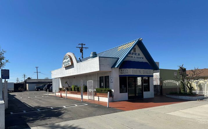 Pictures of Retail property located at 111 N Dale Ave, Anaheim, CA 92801 for sales - image #1