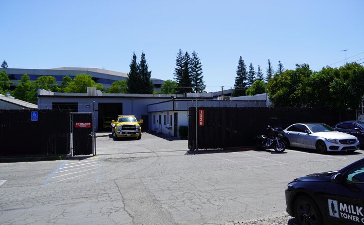 Pictures of Office, Industrial property located at 1336-1340 Dixieanne Avenue, Sacramento, CA 95815 for sales - image #1