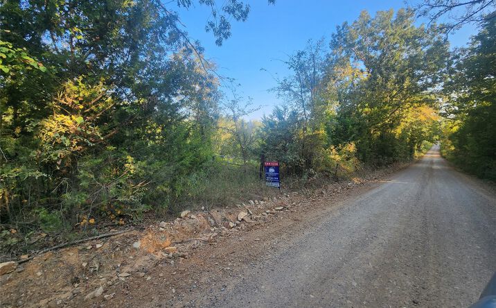 Pictures of Land property located at 8388 S Research Road, Atoka, OK 74525 for sales - image #1