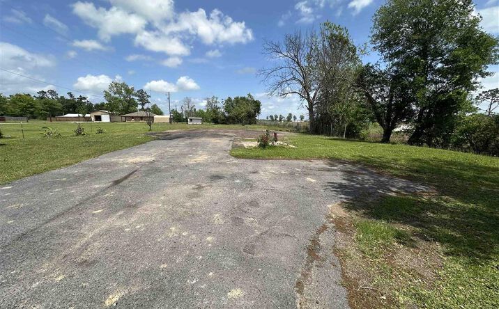 Pictures of Land property located at 7002 Mark Lebleu Rd Road, Lake Charles, LA 70615 for sales - image #1