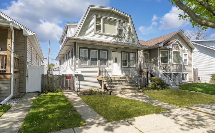 Pictures of Multifamily property located at 3636 N Osceola Avenue, Chicago, IL 60634 for sales - image #1