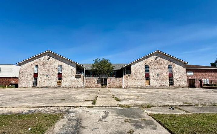 Pictures of Multifamily property located at 4707 Tigerland, Baton Rouge, LA 70820 for sales - image #1
