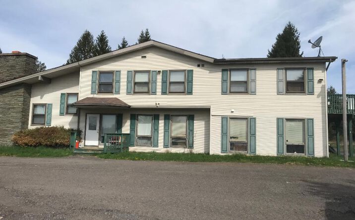 Pictures of Multifamily property located at 915 Pennsylvania Route 940, Pocono Lake, PA 18347 for sales - image #1