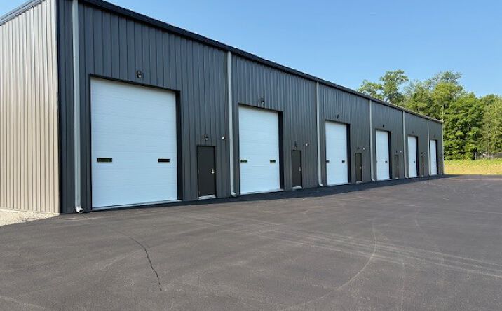 Pictures of Industrial property located at 5 Crane Way, Hooksett, NH 03106 for sales - image #1