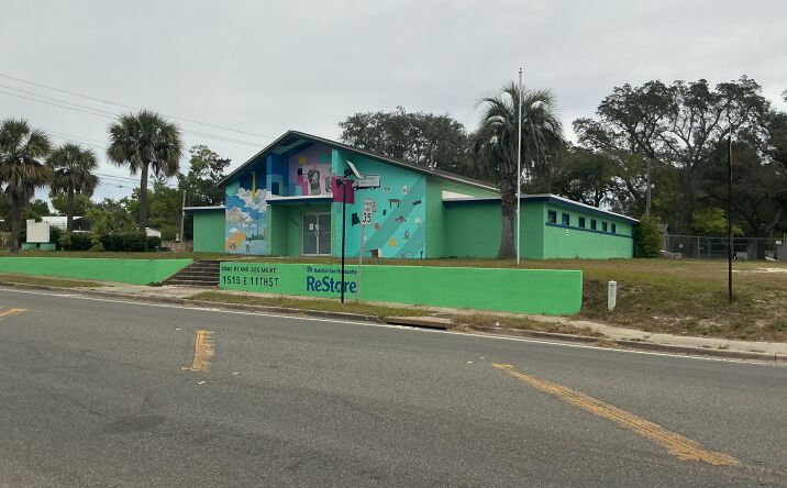 Pictures of Business for Sale property located at 2901 W 17th Street, Panama City, FL 32405 for sales - image #1