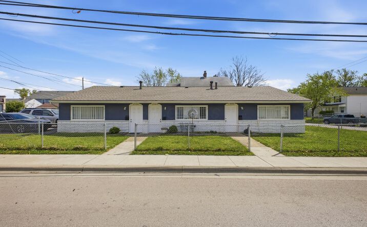 Pictures of Multifamily property located at 1900-1904 Hamilton Avenue, Columbus, OH 43211 for sales - image #1
