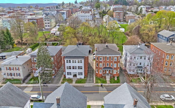 Pictures of Multifamily property located at 266 High Street, New Britain, CT 06051 for sales - image #1