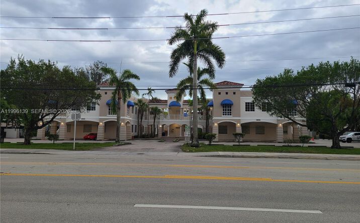 Pictures of Office property located at 12940 SW 128th St # 202, Miami, FL 33186 for sales - image #1