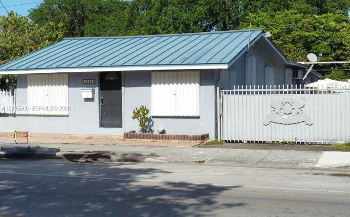 Pictures of Land property located at 5501 NW 2nd Ave, Miami, FL 33127 for sales - image #1
