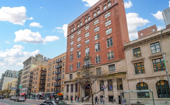 Pictures of Retail, Special Purpose property located at 213 West 23rd Street, New York, NY 10011 for sales - image #1