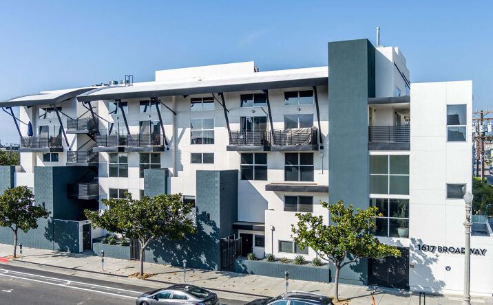 Pictures of Office property located at 1617 Broadway, Santa Monica, CA 90404 for sales - image #1