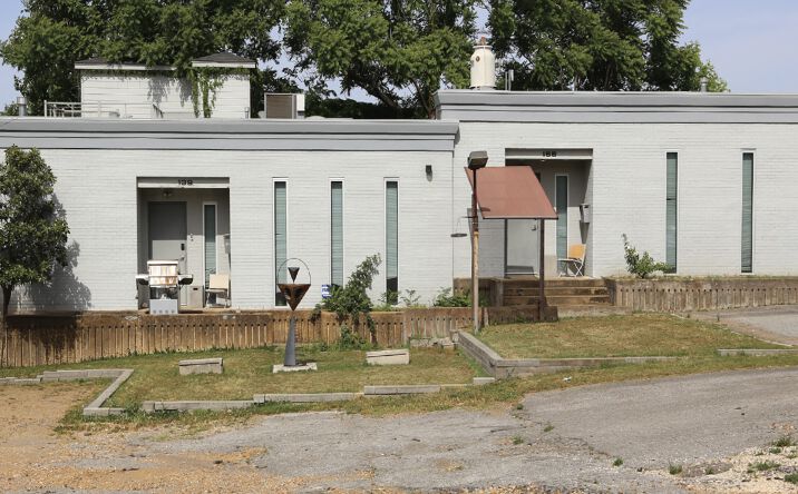 Pictures of Office property located at 139 Scott Street, Memphis, TN 38112 for sales - image #1