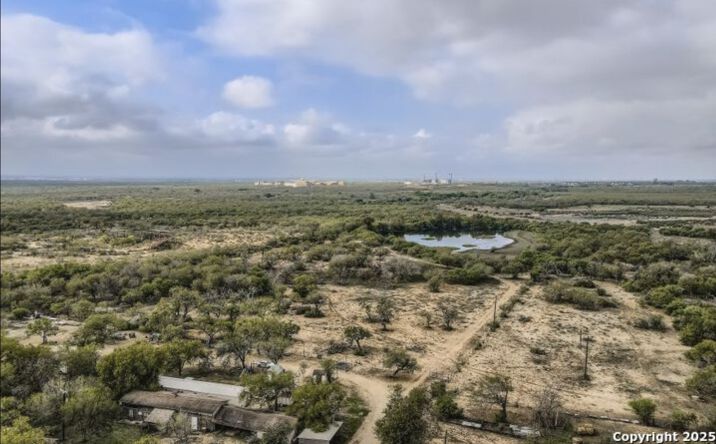 Pictures of Land property located at 10323 Moursund Blvd, San Antonio, TX 78221, 10331 Moursund Blvd, San Antonio, TX 78221 for sales - image #1
