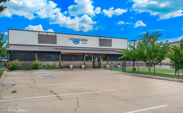 Pictures of Retail property located at 9220 Wallace Lake Road, Shreveport, LA 71106 for sales - image #1