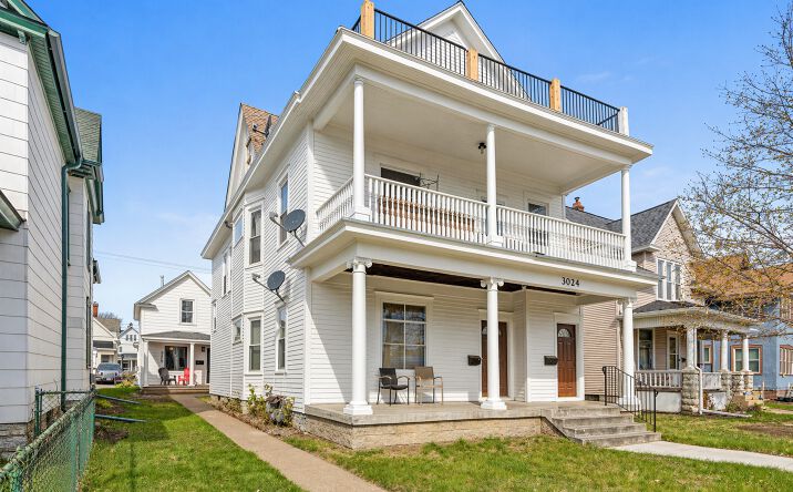 Pictures of Multifamily property located at 3024 Chicago Ave, Minneapolis, MN 55407 for sales - image #1