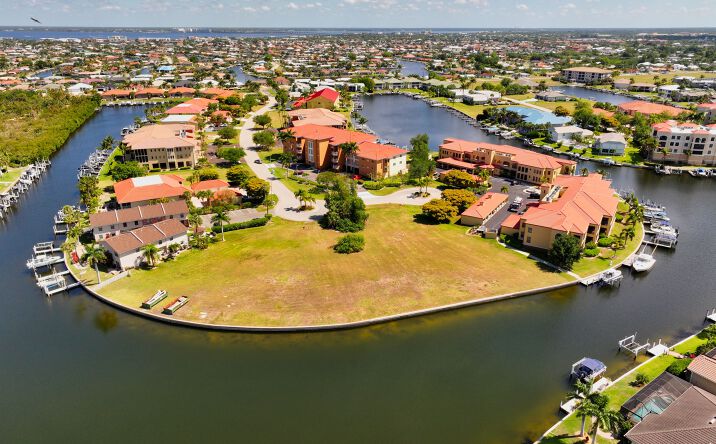 Pictures of Multifamily, Land property located at 3339 PURPLE MARTIN DR, PUNTA GORDA, FL 33950 for sales - image #1