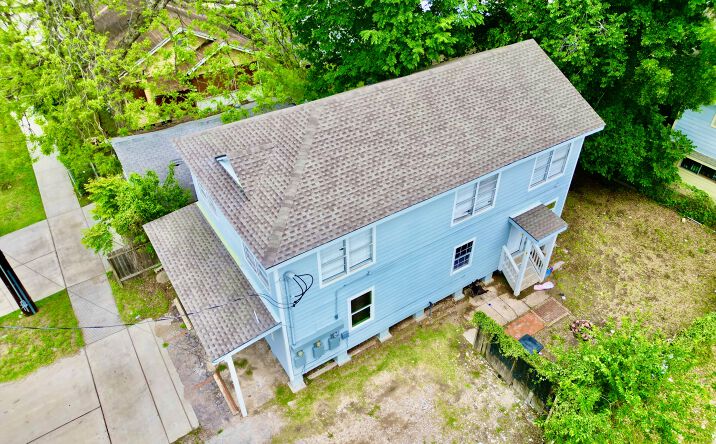 Pictures of Multifamily property located at 307 South 79th Street, Houston, TX 77012 for sales - image #1