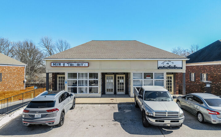 12412 Lusher Rd, St Louis