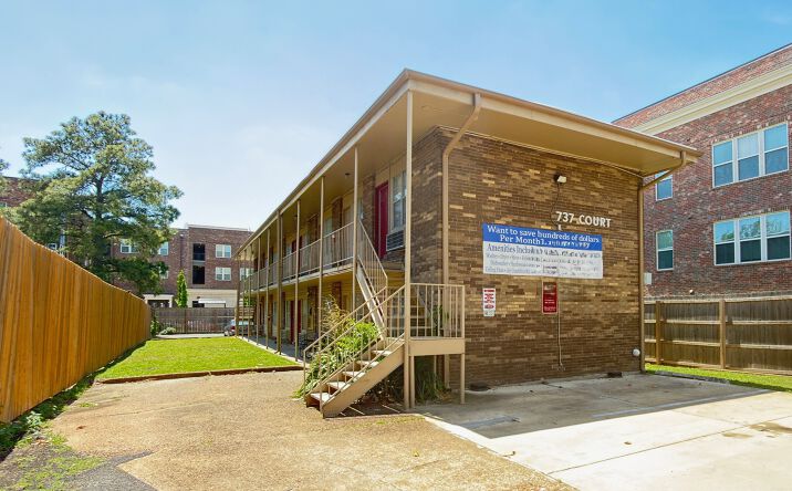Pictures of Multifamily property located at 737 Court Avenue, Memphis, TN 38105 for sales - image #1