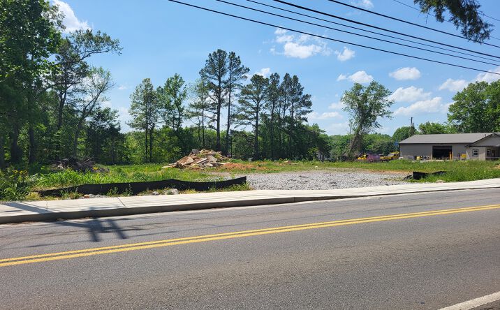 140 Ringgold Road, Clarksville