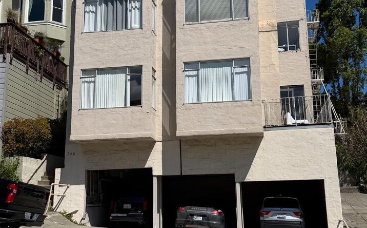 Pictures of Multifamily property located at 300 Green St, San Francisco, CA 94133 for sales - image #1