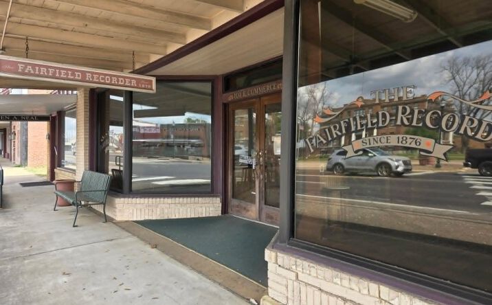 101 E  Commerce St, Fairfield