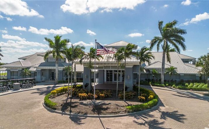Pictures of Land property located at 17994 Bluewater Dr, Naples, FL 34114 for sales - image #1