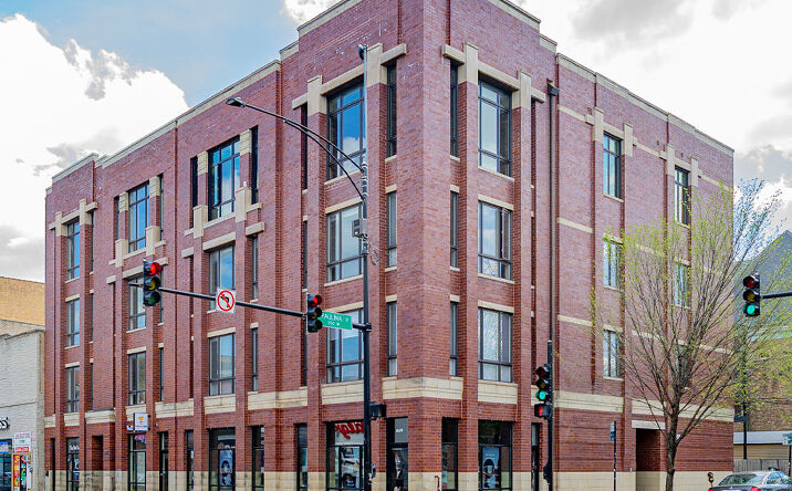 Pictures of Multifamily, Retail property located at 1659 W Chicago Avenue, Chicago, IL 60622 for sales - image #1