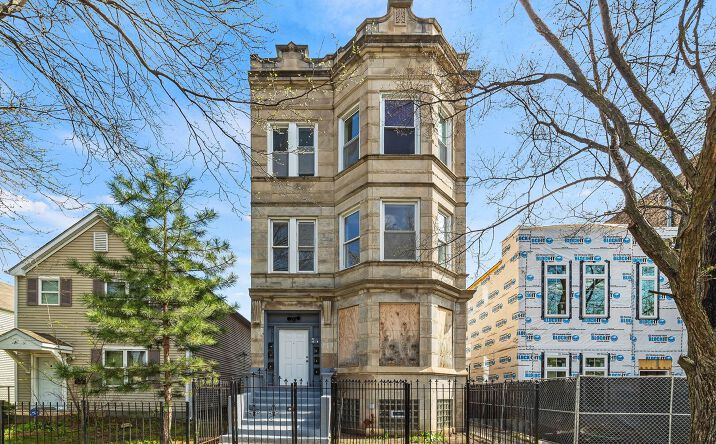 Pictures of Multifamily property located at 1621 S Lawndale Avenue, Chicago, IL 60623 for sales - image #1