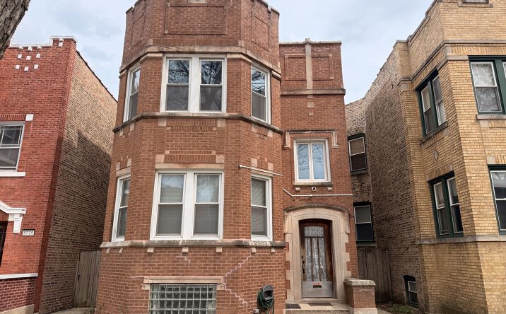 Pictures of Multifamily property located at 5723 N TALMAN Avenue, Chicago, IL 60659 for sales - image #1