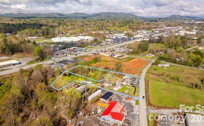 Pictures of Special Purpose property located at 48 Heavenly Valley Lane, Hendersonville, NC 28792 for sales - image #1