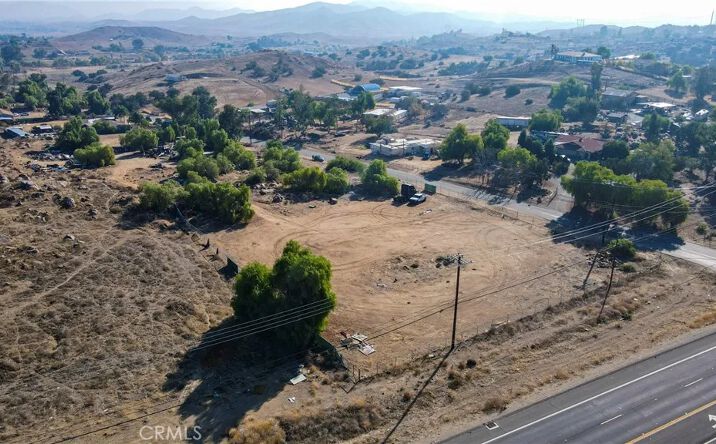 Pictures of Land property located at 3 Highway 74, Perris, CA 92570 for sales - image #1