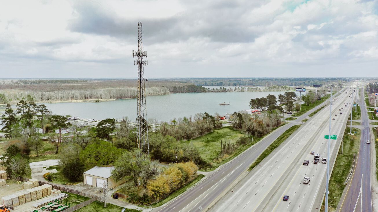 23220 I10, Vidor, TX 77662 Land for Sale 2.55 Acres on I10