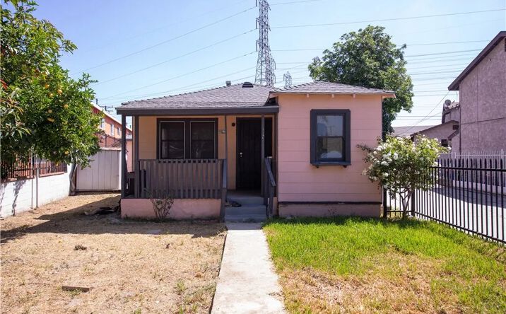 Pictures of Multifamily property located at 8022 Felix, Bell Gardens, CA 90201 for sales - image #1