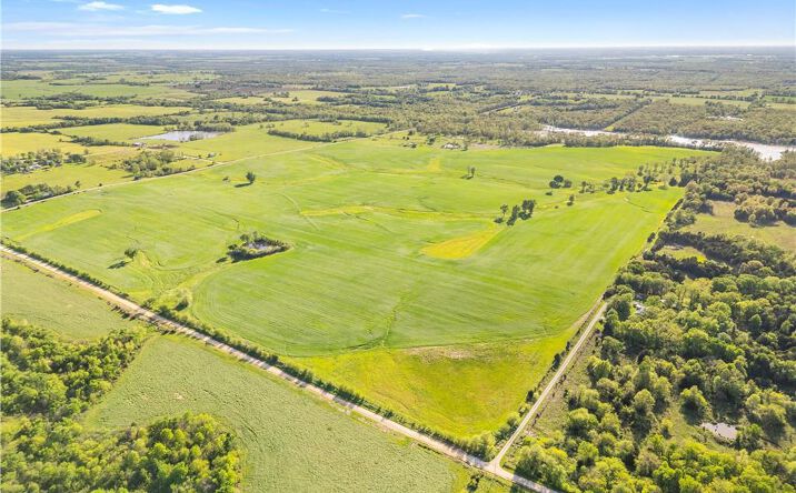 Pictures of Land property located at E DD Hwy Highway, Sheldon, MO 64784 for sales - image #1