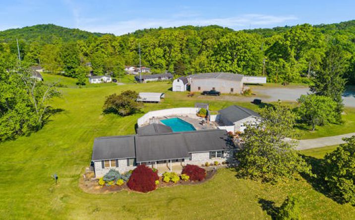 Pictures of Multifamily, Mixed Use, Land property located at 5208 John Hall Road, Knoxville, TN 37920 for sales - image #1