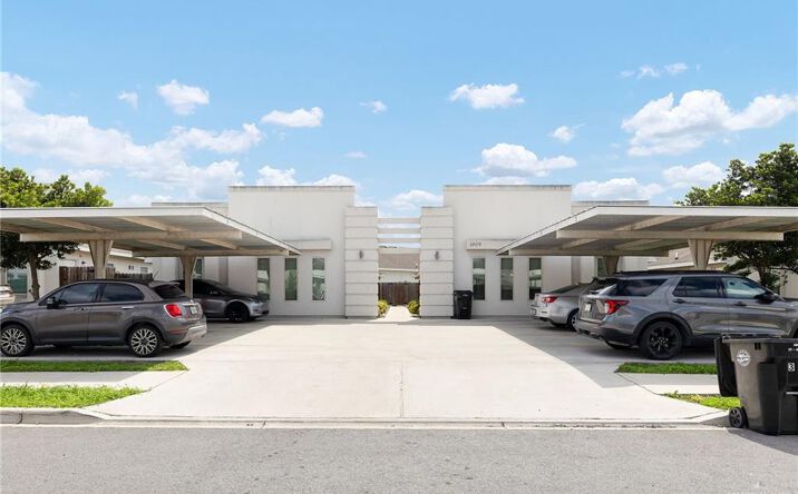 Pictures of Multifamily property located at 1409 & 1413 Alta Vista Drive, Weslaco, TX 78596 for sales - image #1