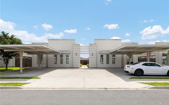Pictures of Multifamily property located at 1413 Alta Vista Drive, Weslaco, TX 78596 for sales - image #1