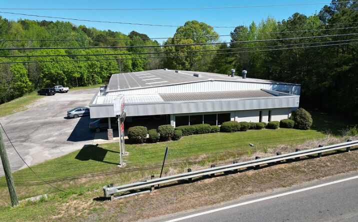 Pictures of Industrial property located at 651 Black Creek Rd, Birmingham, AL 35217 for sales - image #1