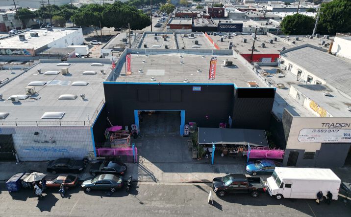 Pictures of Industrial, Mixed Use property located at 1154 E 11th St, Los Angeles, CA 90021 for sales - image #1