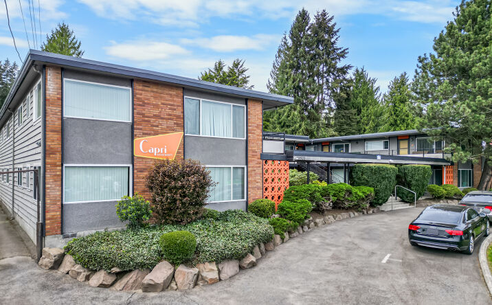 Pictures of Multifamily property located at 11521 26th Avenue Northeast, Seattle, WA 98125 for sales - image #1