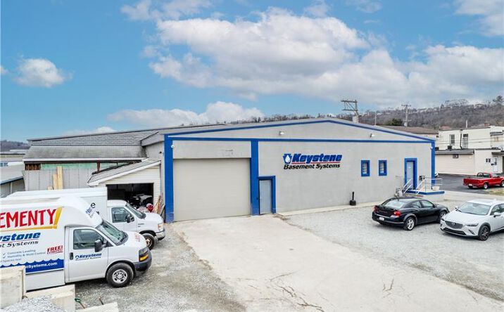 Pictures of Office, Industrial property located at 205 31st St, McKeesport, PA 15132 for sales - image #1