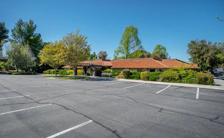 Pictures of Retail, Office property located at 1050 Las Tablas Rd, Templeton, CA 93465 for sales - image #1
