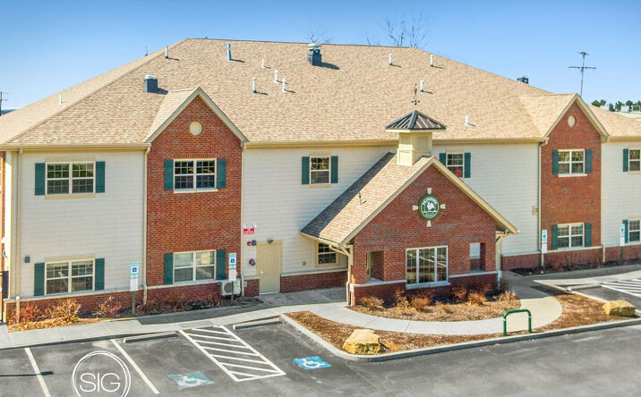 Pictures of Retail, Special Purpose property located at 2598 Wexford Bayne Road, Sewickley, PA 15143 for sales - image #1