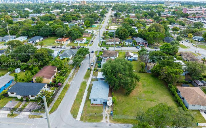 Pictures of Multifamily property located at 2406 NW 67th St, Miami, FL 33147 for sales - image #1