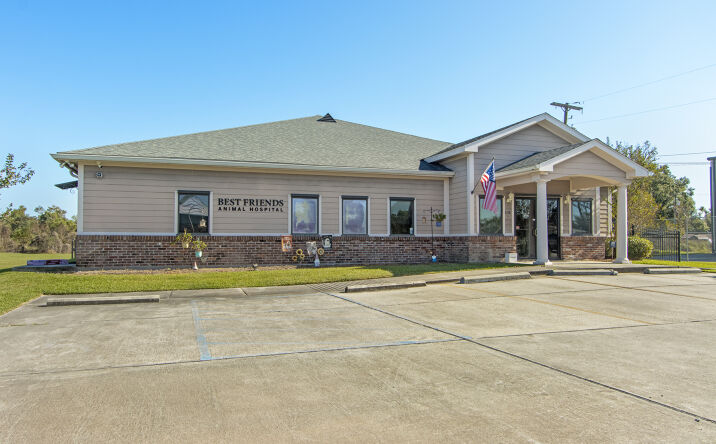 Pictures of Retail, Office property located at 2118 COTEAU RD, HOUMA, LA 70364 for sales - image #1