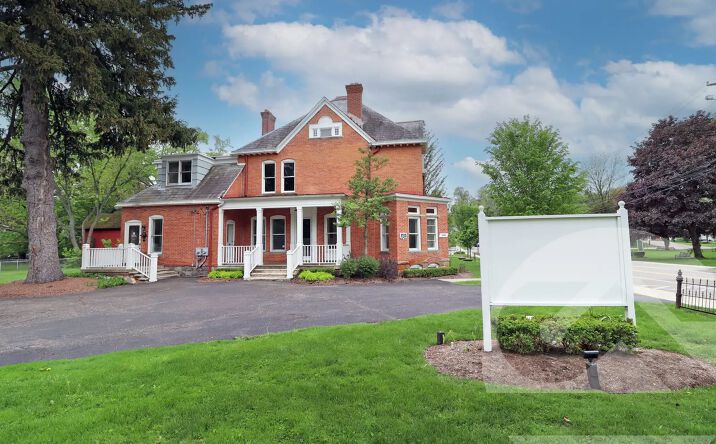 32440 Franklin Rd, Franklin