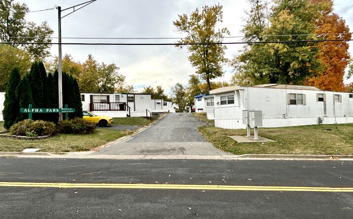 Pictures of Retail, Mobile Home Park property located at Reagan Drive, Eureka, IL 61530 for sales - image #1