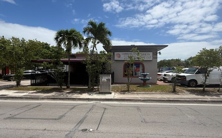 Pictures of Retail property located at 14005 W DIXIE HWY, MIAMI, FL 33161-3442 for sales - image #1