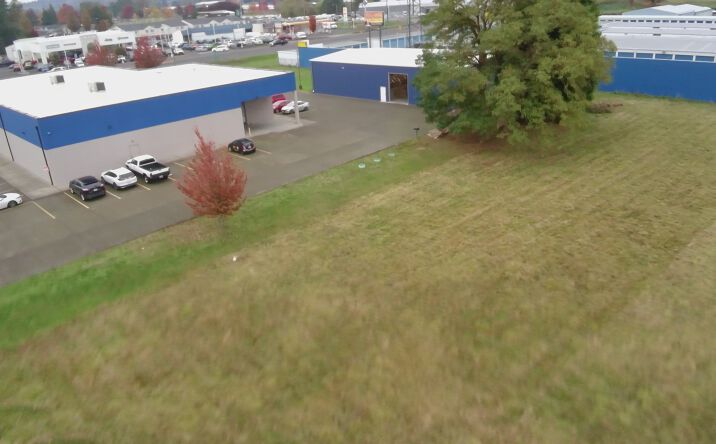Pictures of Land property located at 624 NINTH AVE, LONGVIEW, WA 98632-1608 for sales - image #1